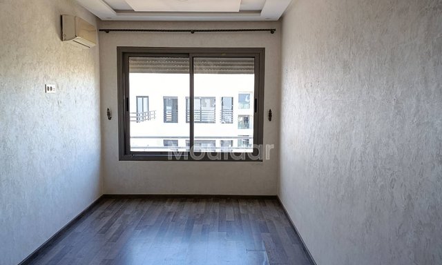 استوديو حديث للإيجار في الدار البيضاء - ريفييرا، مع موقف سيارات شامل