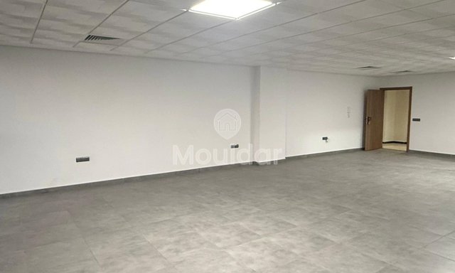 مكتب للإيجار في الدار البيضاء: مساحة 82م² مؤمنة وعملية - 4