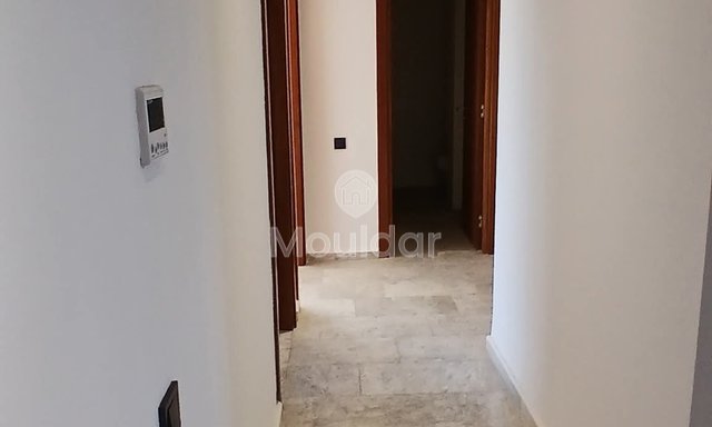 Bel Appartement à Dar Bouazza : 3 Chambres et Piscine