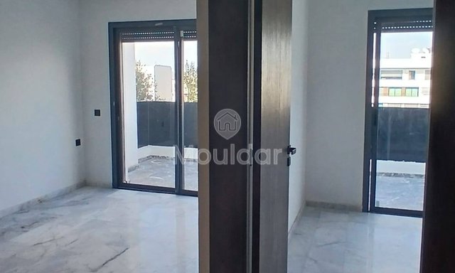 استوديو للإيجار: أمان، مصعد، موقف سيارات في الدار البيضاء