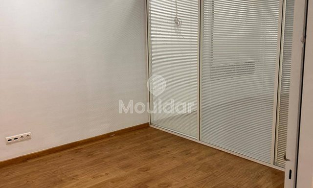 مكتب للإيجار: مساحات عصرية في الدار البيضاء، 165 م² - 4