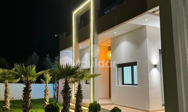 فيلا فاخرة في مراكش: 5 غرف، حديقة ومسبح - 4