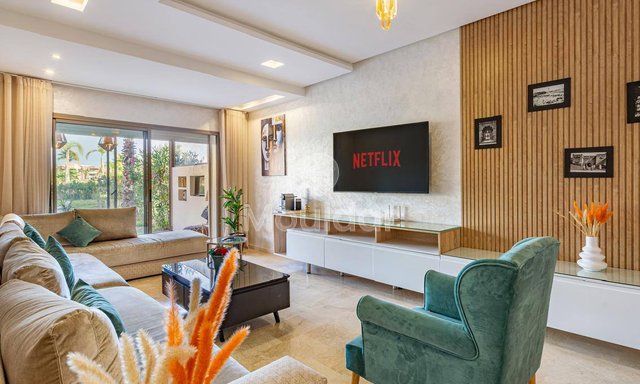 شقة فاخرة في مراكش: 3 غرف نوم وحمام سباحة