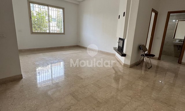 Appartamento in affitto a Casablanca: Spazio, Comfort e Servizi