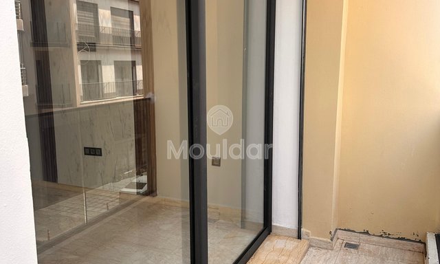 استوديو للبيع في الدار البيضاء: أمان، مصعد وموقف سيارات - 3