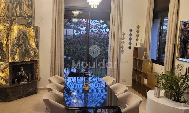 Villa à vendre à Dar Bouazza : Un rêve avec piscine - 4