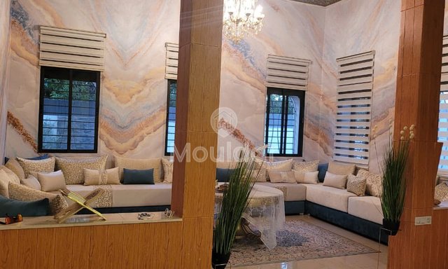 Villa à vendre à Dar Bouazza : Un rêve avec piscine - 2