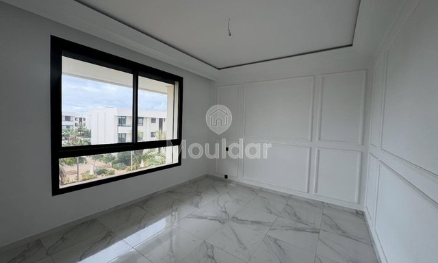 شقق فاخرة في عين دياب: الراحة والأمان