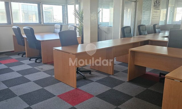 مكتب للإيجار في الدار البيضاء - راسين: 310 متر مربع