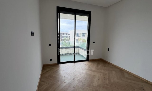 شقة مكيفة 3 غرف للايجار في عين الدياب