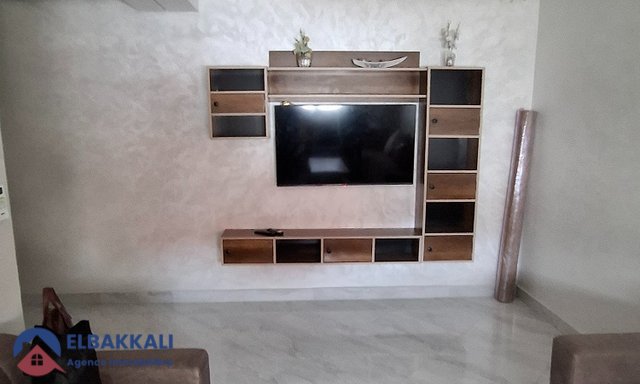 Bonito apartamento amueblado en alquiler en el corazón de Tánger — Tánger, Centro de la ciudad - 2