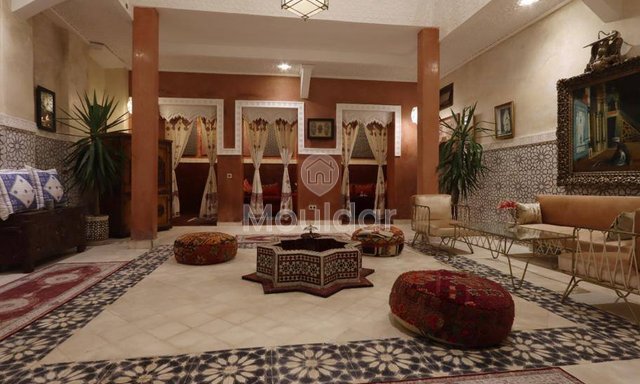 رياض للبيع في مراكش هارتي: 7 غرف، 170 م²