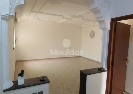 شقة جميلة للإيجار في تمارا: 2 غرف نوم مع شرفة