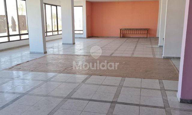 Local commercial titré de 720 m² à Tanger City Center - 2