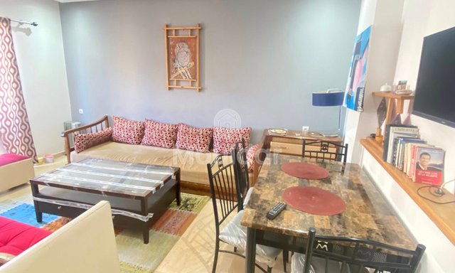 شقة رائعة للإيجار في الرباط: شرفة ومطبخ مجهز