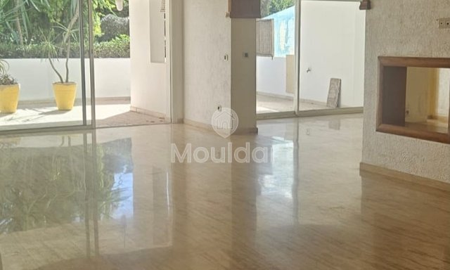 شقة جميلة للإيجار في دار بوعزة - 3 غرف نوم