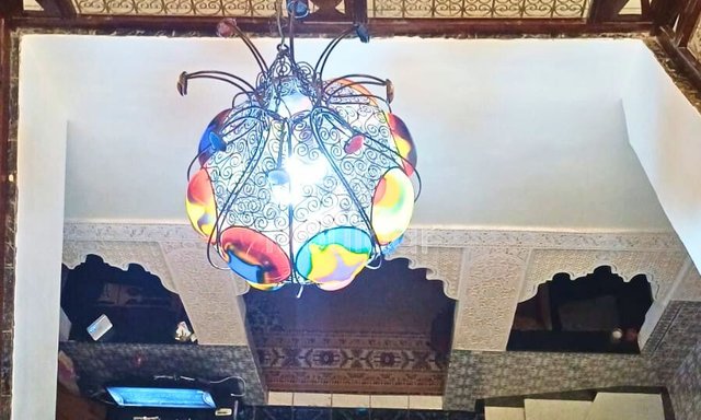 رياض للبيع في مراكش: الراحة والبيئة مجتمعان