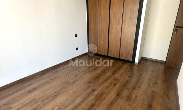 شقة للإيجار: الفخامة والأمان في قلب الدار البيضاء - 3