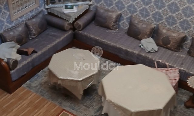 رياض للبيع في مراكش: 7 غرف مع تراس وفناء