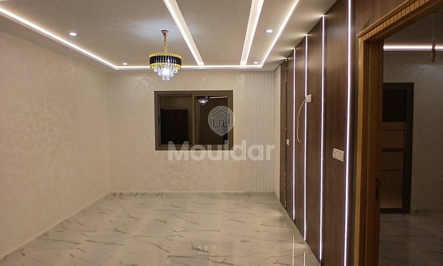 Διαμέρισμα 3 Δωματίων προς Πώληση στην Ουτζντά με Γοητευτικό Μπαλκόνι - 2