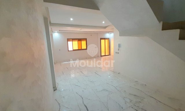 شقة دوبلكس للبيع في مراكش: الراحة والأمان مجتمعتان - 3