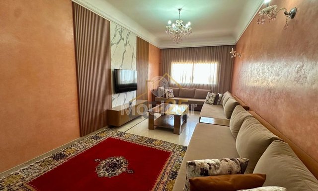 شقة للايجار في مراكش: 3 غرف نوم، شرفة وأمان - 2