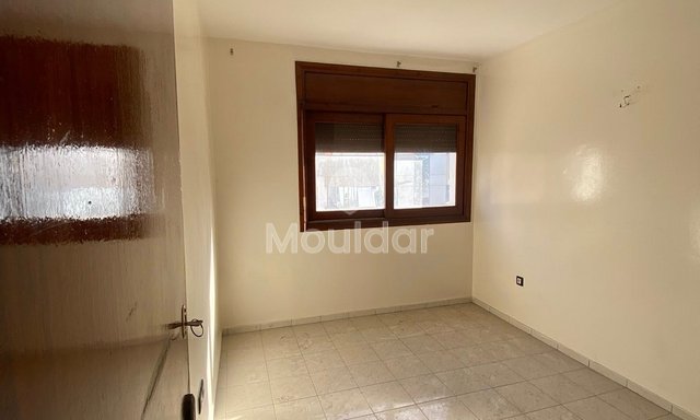 مكتب للإيجار في الرباط أكدال مع شرفة - غرفتين