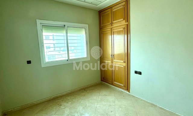 Charming Apartment for Sale in Fès - 3 Bedrooms and Balcony - 3