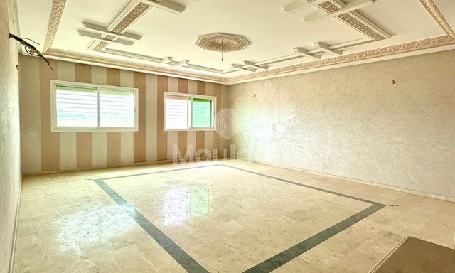 Charming Apartment for Sale in Fès - 3 Bedrooms and Balcony