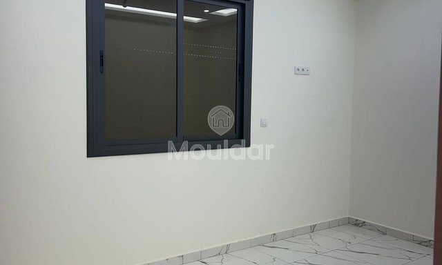 للبيع: شقة بمساحة 80 متر مربع في السعيدية، غرفتان نوم