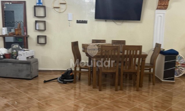 Te huur: een charmant appartement, ideaal voor gezinnen of meiden.

Eigenschappen van het pand :

- Type : Gemeubileerd appartement
- Locatie : Gueznaia
- Oppervlakte : 180 vierkante meter
- Verdieping : 1

Voorzieningen :

- Slaapkamers : 3
- Woonkamers : 2
- Badkamers : 2
- Keuken : Ja
- Gebouw : Met lift

Huurprijs : 6000 dirhams

Deze woning biedt een aangename en ruime leefomgeving, ideaal om een gezin of medebewoners te verwelkomen. - 4