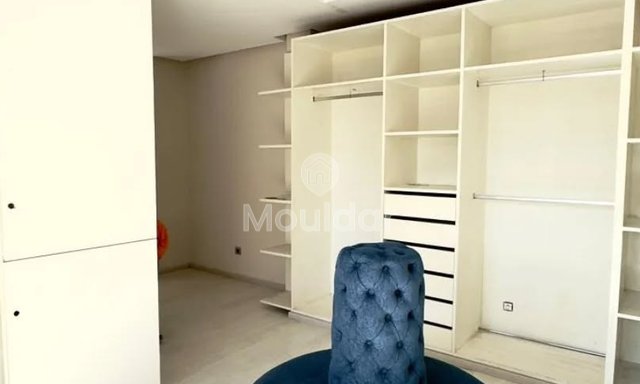 فيلا فاخرة في عين الذئب: 3 غرف نوم، تكييف هواء - 4