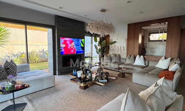 Villa de Luxe à Dar Bouazza : Piscine et Vue Mer - 2