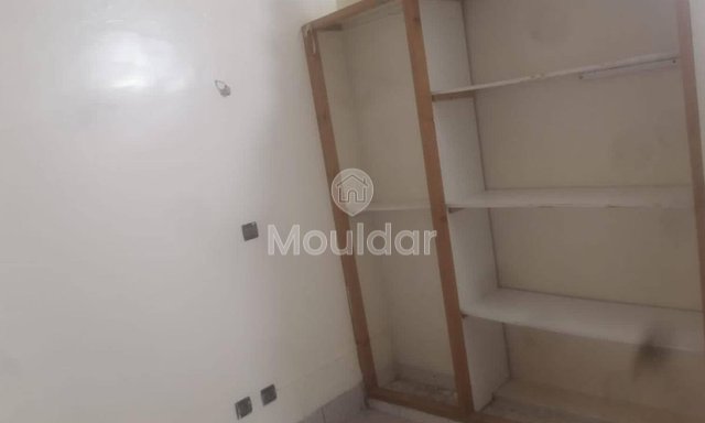 Hastaneler Mahallesi'nde 2 odalı güzel bir daire için kiralık - 2