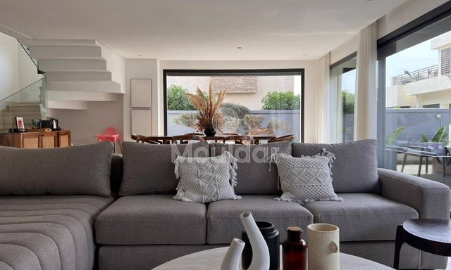 فيلا مفروشة للإيجار في دار بوعزة - 4 غرف