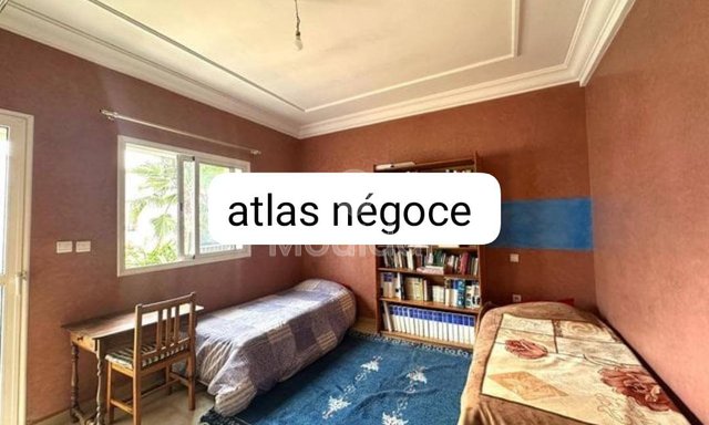 Villa de Rêve à Vendre à Benslimane avec Piscine et Jardin - 3