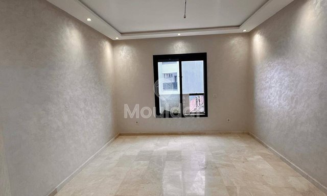 Charmant Appartement met 2 Slaapkamers Te Koop in Casablanca