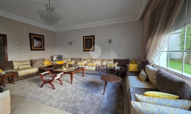 Stunning Apartment in Aïn Diab: Comfort and Elegance for Sale - 2