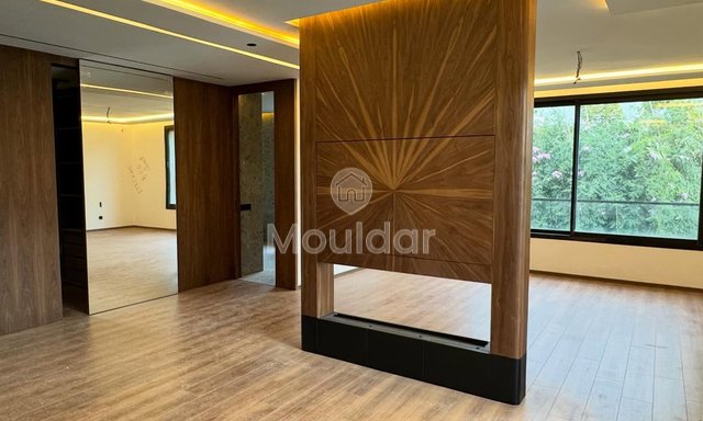 فيلا فاخرة في عين دياب: 3 غرف نوم مع مسبح - 2