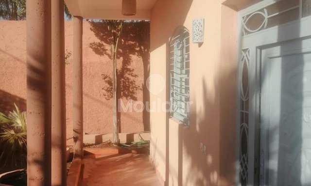 منزل للإيجار في مراكش: 3 غرف مع حديقة ومرآب - 2