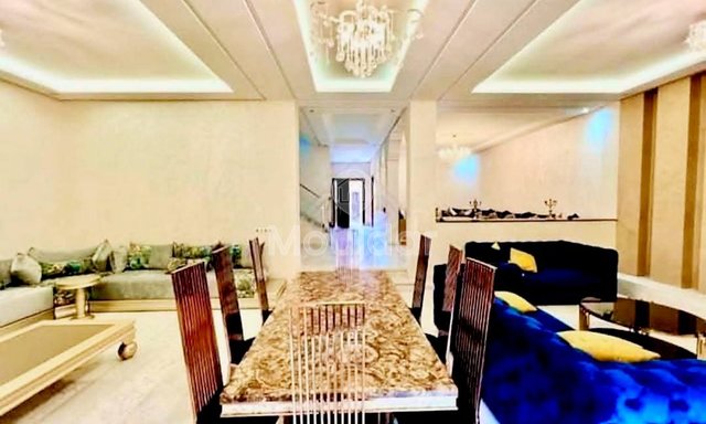 Elegant Villa in Marrakech: 4 Bedrooms, Pool and Garden - 5