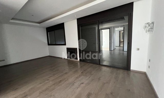 فيلا فاخرة في عين دياب: 4 غرف مع بركة سباحة - 3