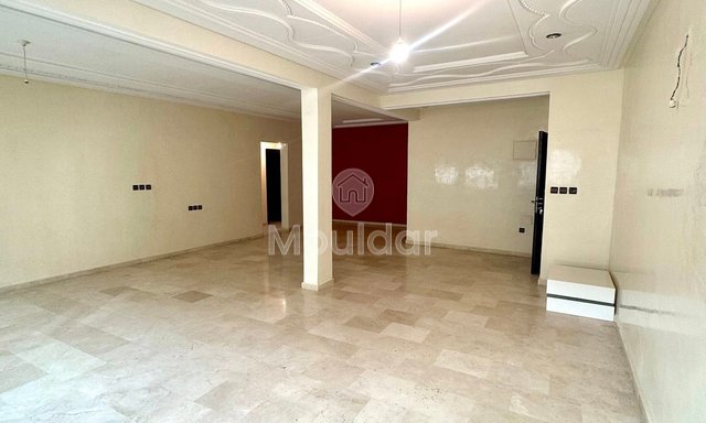 For sale: Spacious apartment in Fes with balcony and elevator - 3
