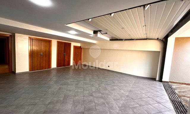 شقة عصرية للإيجار في دار بوعزة مع مسبح - 4