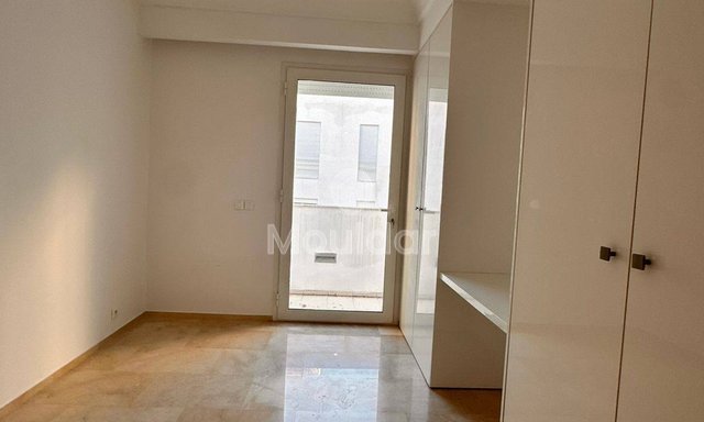 شقة للإيجار: فخامة وراحة في كاسابلانكا سيتي المالية - 3