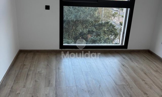 شقة رائعة مكونة من غرفتي نوم للإيجار في مدينة المالية بالدار البيضاء - 2