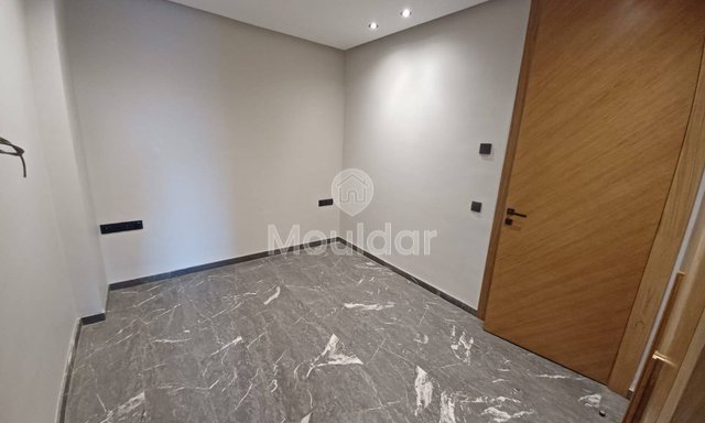 استوديو للإيجار في مراكش: الطابق الخامس مع مصعد