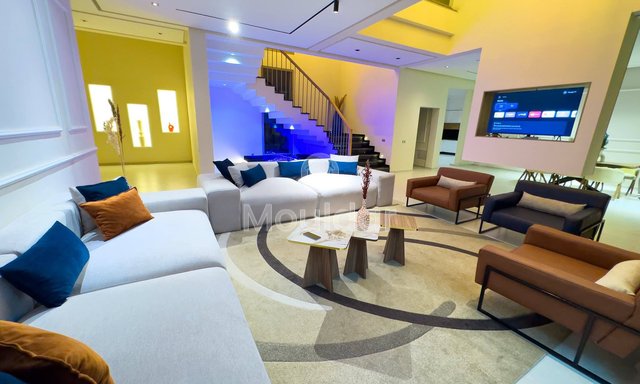 Διαφυγή στο Μαρακές: Πολυτελής Βίλα με Πισίνα και Κήπο - 4