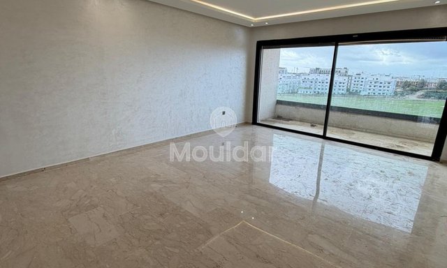 Apartament Fermecător cu 2 Camere de Închiriat în Casablanca Californie