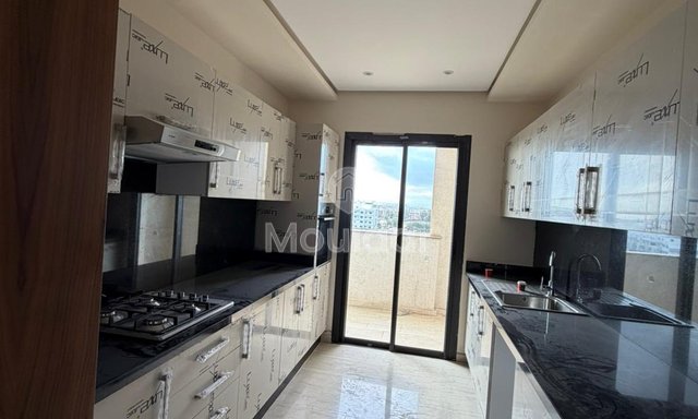 Apartament Fermecător cu 2 Camere de Închiriat în Casablanca Californie - 4